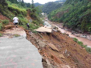 怀孕梦到山洪暴雨什么意思,孕妇梦见下大雨涨洪水是什么征兆