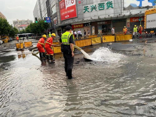 梦到下雨路上开船什么意思,梦见下雨发大水有船来的预兆