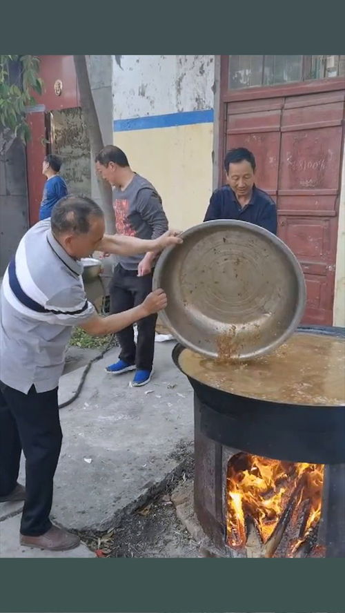 梦到农村大锅米饭什么意思,梦见一锅米饭的预兆